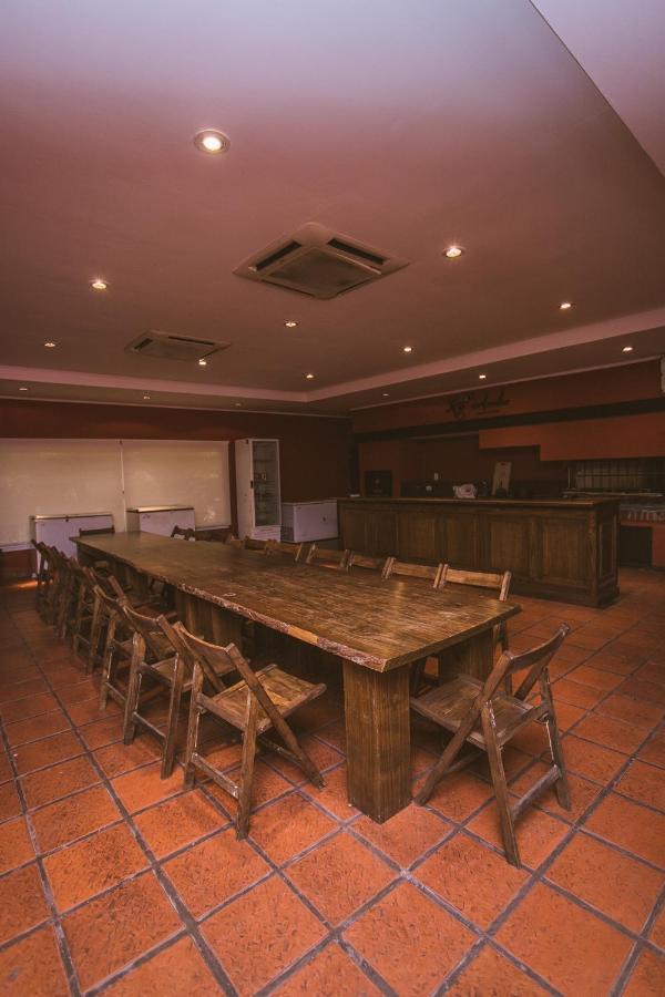 Rio Arriba Suites & Apartments & Resto 벨라비스타 외부 사진